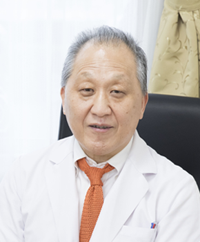 院長　姜龍溢